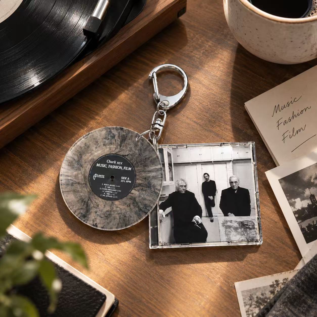 C-Charli Xcx 키링, 음악, 패션, 영화 OS - Phone Accessories Charms 리뷰 및 가격